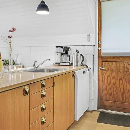 Beautiful House In With 2 Bedrooms Holiday home Allinge-Sandvig
