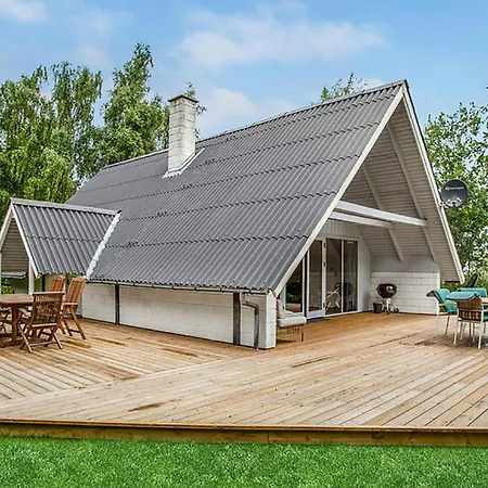 Beautiful House In With 2 Bedrooms Allinge-Sandvig