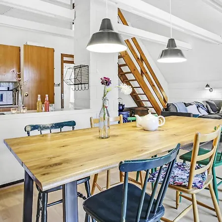 Beautiful House In With 2 Bedrooms Holiday home Allinge-Sandvig